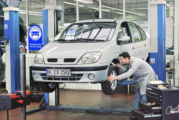 Beliebter: Günstige Kfz-Versicherungen bei Werkstattbindung 