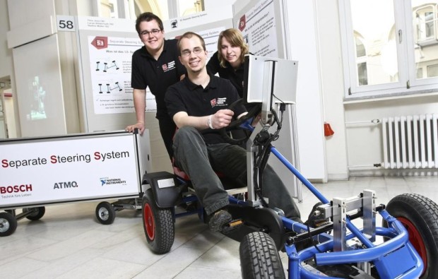 Bosch-Auszubildende gewinnen bei „Jugend forscht“
