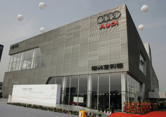 China kurbelt Autoabsatz weiter an