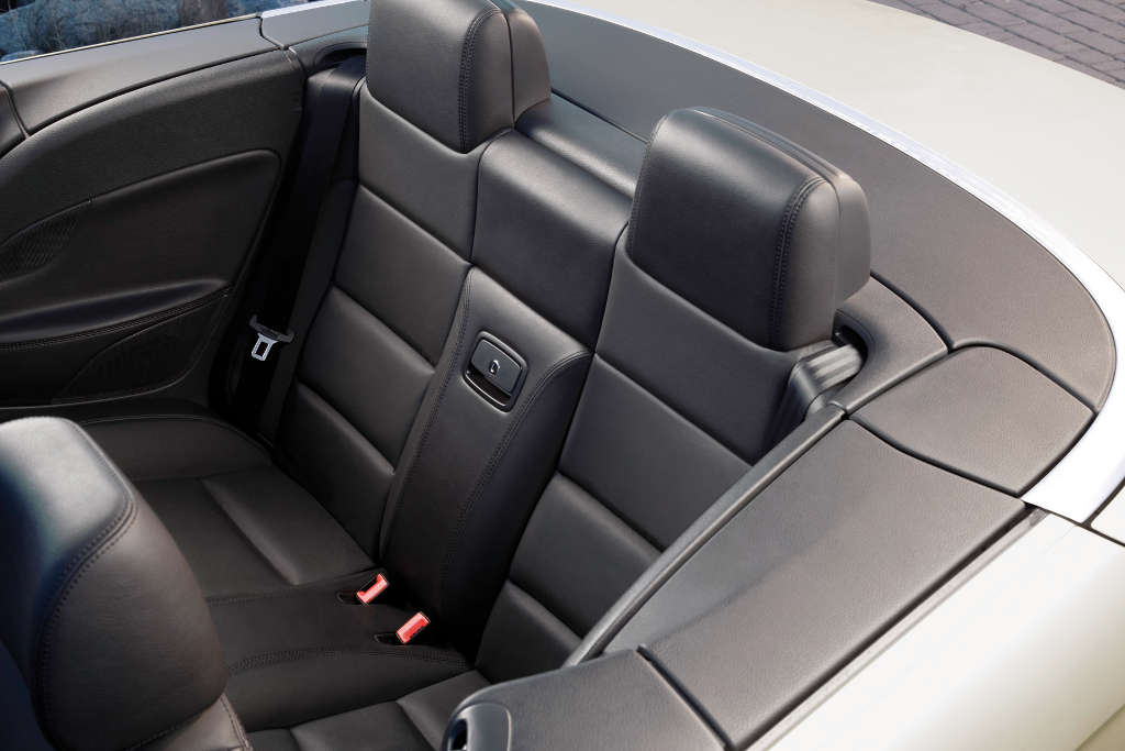 Eos: Sondermodell: Volkswagen Eos White Night