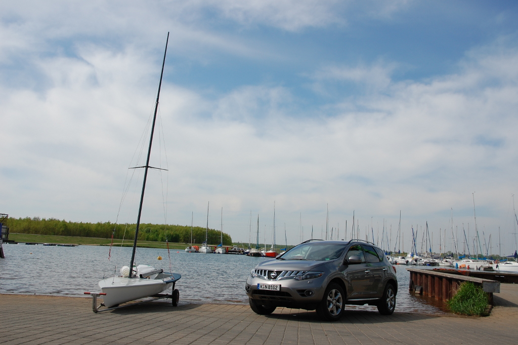 Erstkontakt Nissan Murano Executive 3.5 V6: (T)Raumschiff mit Charakter 