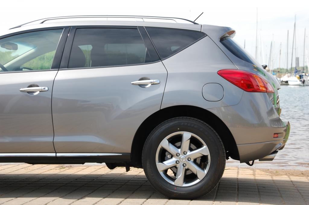 I love Nissan Murano Executive - der 4x4 kriegt sie alle Ein Freund, ein guter Freund … ein Auto.
