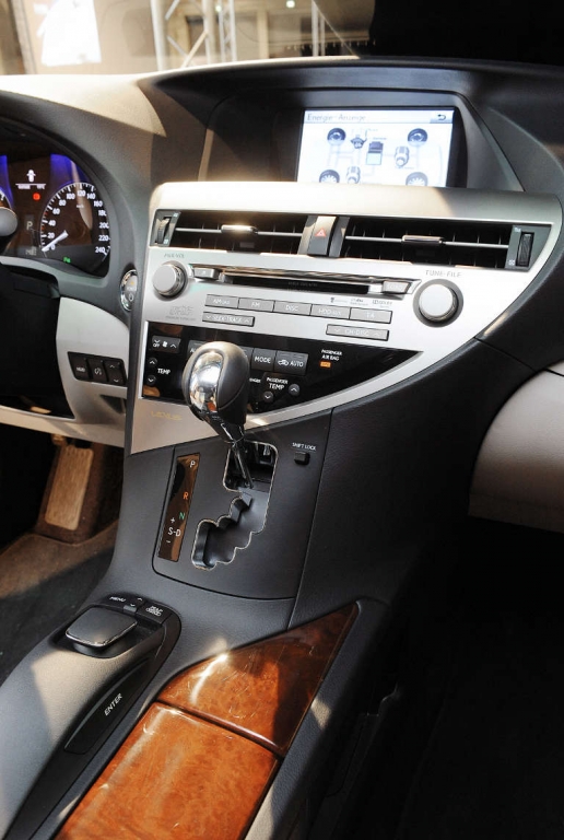 Lexus RX 450h kommt Ende des Monats auf den Markt