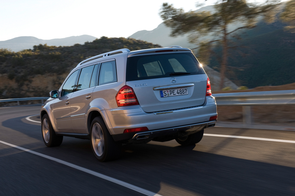 Mercedes-Benz GL wird sparsamer und sauberer