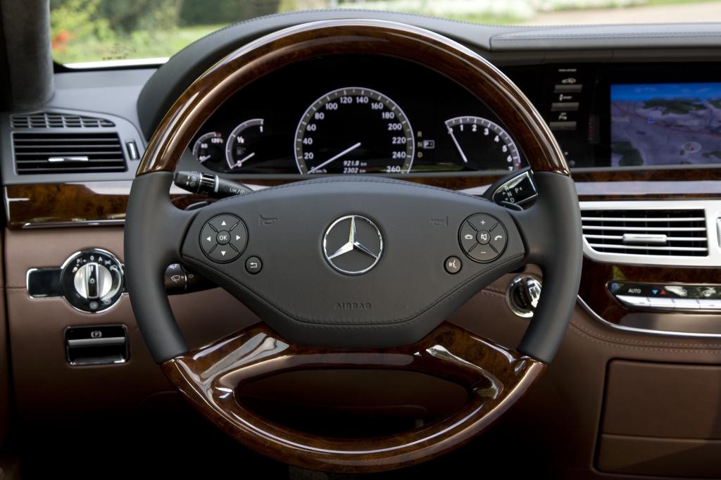Mercedes-Benz - S-Klasse - Bild(10)