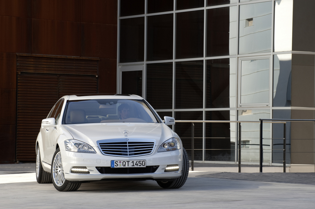 Mercedes-Benz S-Klasse Hybrid: Ein erster Schritt  