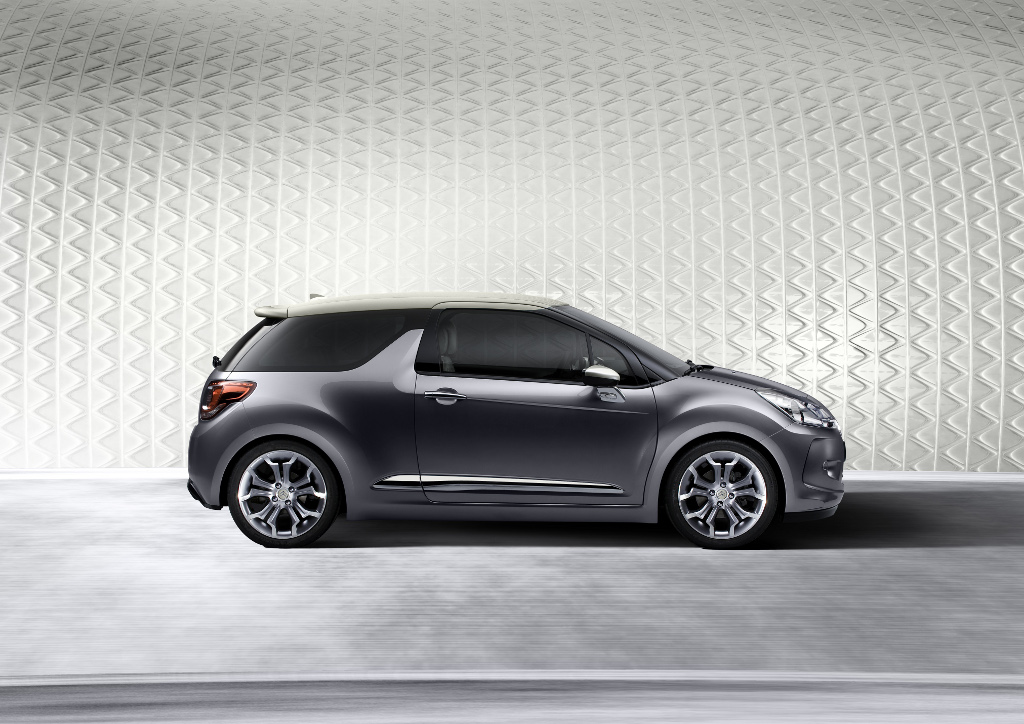 Modellstudien: Citroën gibt Blick ins Innere der DS-Studie frei