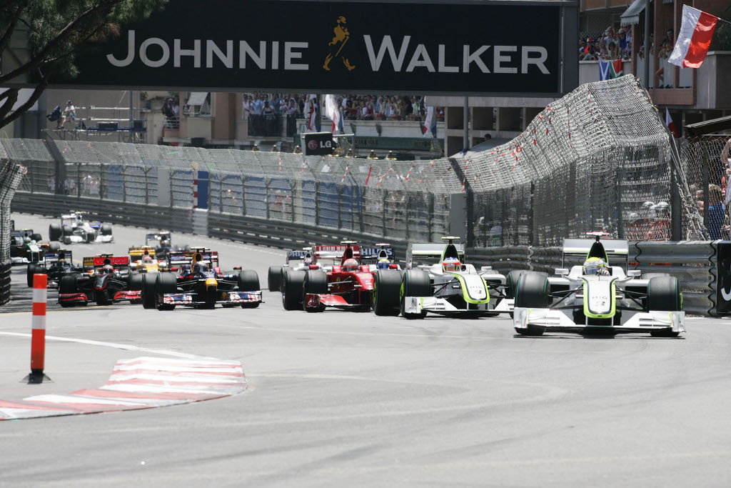 Motorsport: Doppelsieg für Brawn GP im Fürstentum: Jenson Button mit Siegersprint
