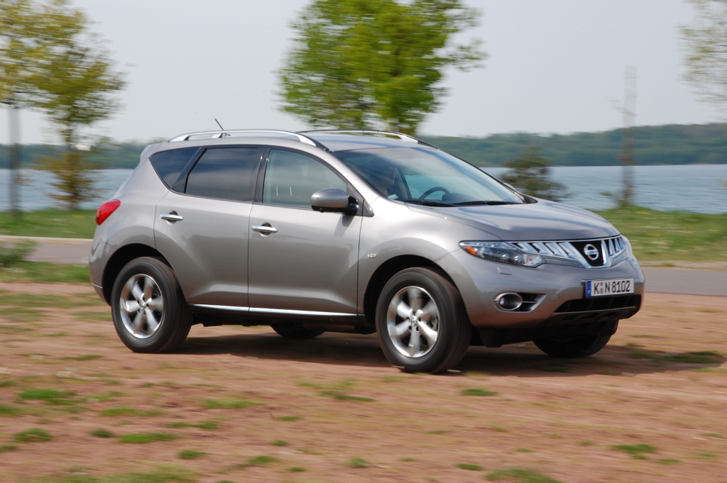Murano: Erstkontakt Nissan Murano Executive 3.5 V6: (T)Raumschiff mit Charakter 