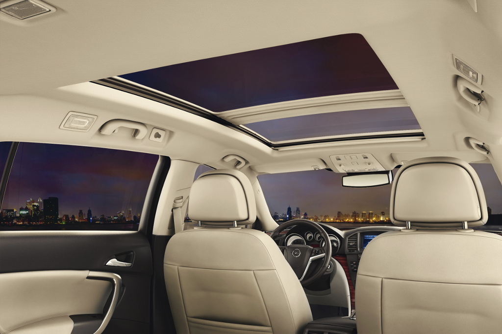 Opel  Insignia Sports Tourer
