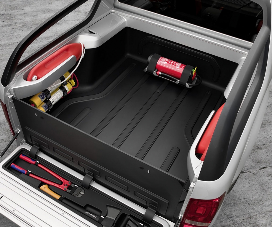 VW: Volkswagen zeigt auf der RETTmobil die Pick-up-Studie