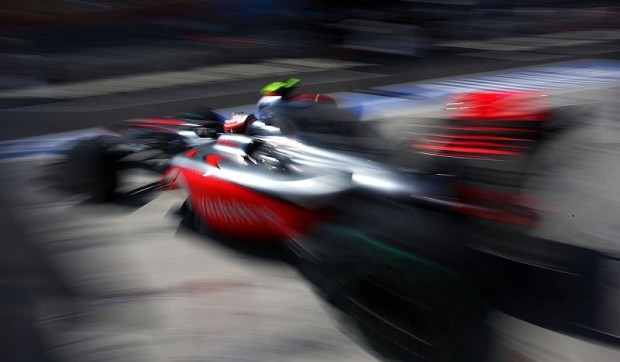 2. Freies Training : Kovalainen vorne, Vettel raus