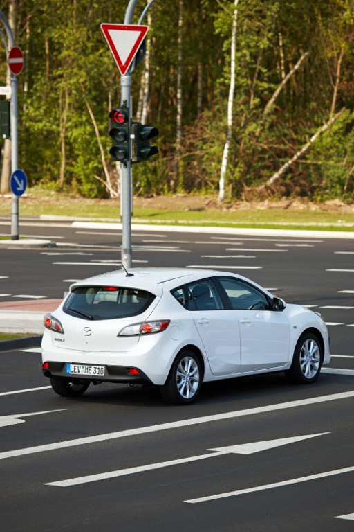 3: Presse-Präsentation Mazda 3 2.0 l MZR DISI i-stop: Fahrspaß mit Sparfaktor