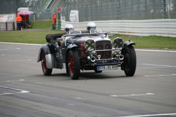 350 Oldtimer kommen nach Baden-Baden