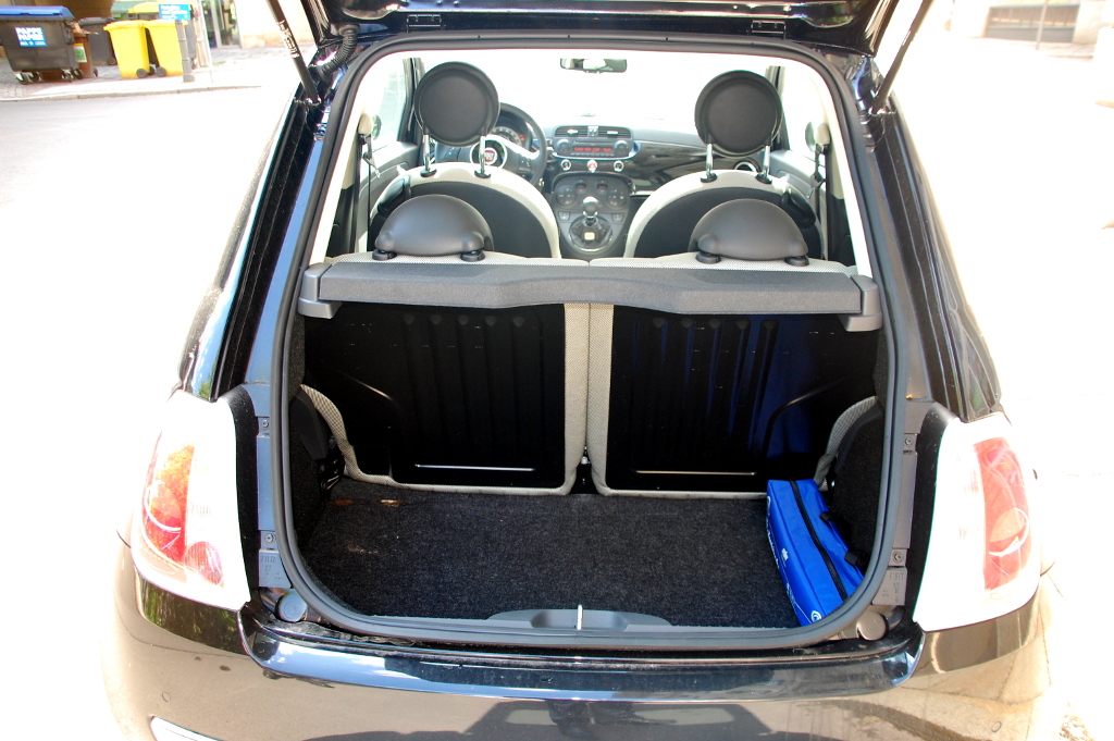 500: Erstkontakt Fiat 500: Klein, knuffig und jede Menge dolce vita...
