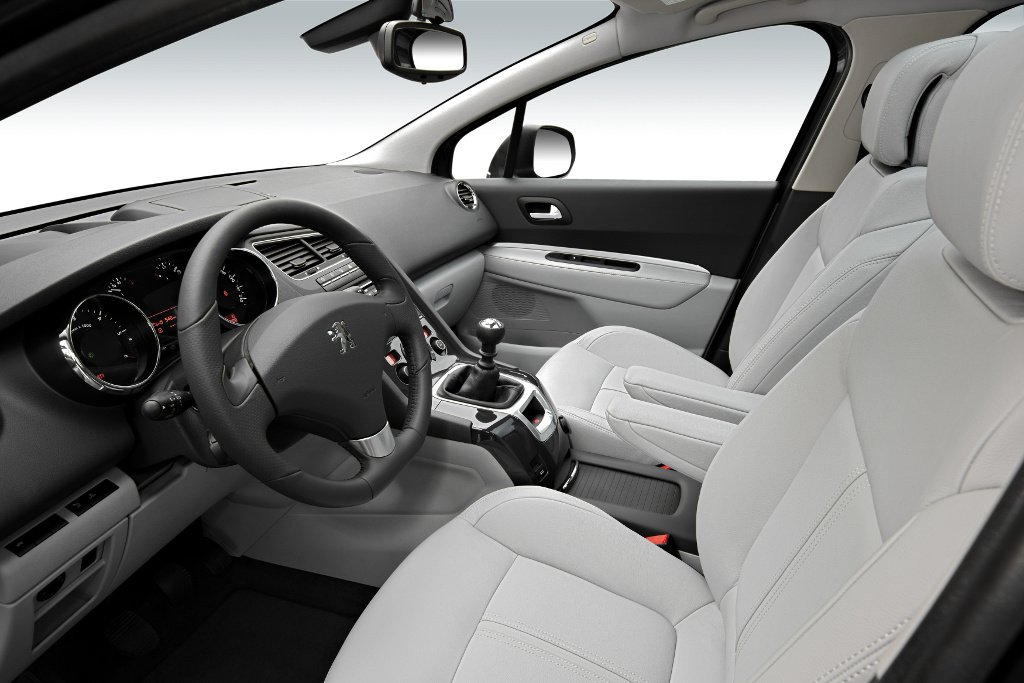 5008: Peugeot 5008 gibt Ausblick auf neues Marken-Design 