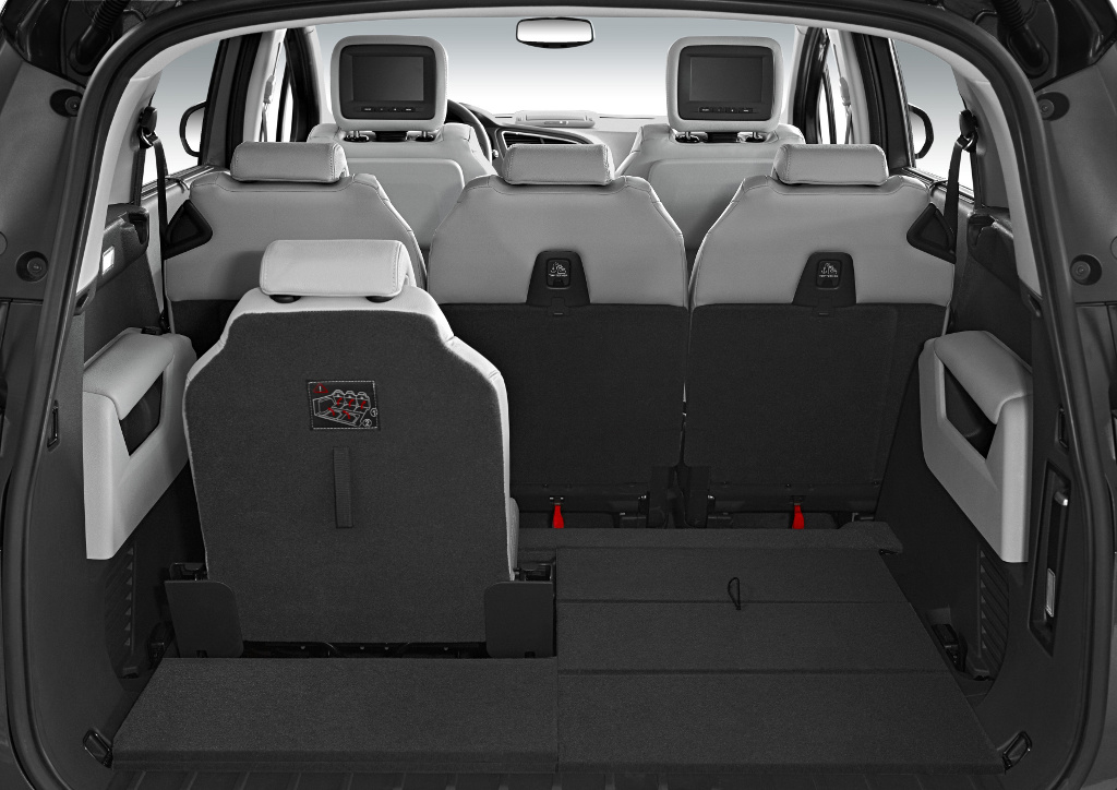 5008: Peugeot 5008 gibt Ausblick auf neues Marken-Design 