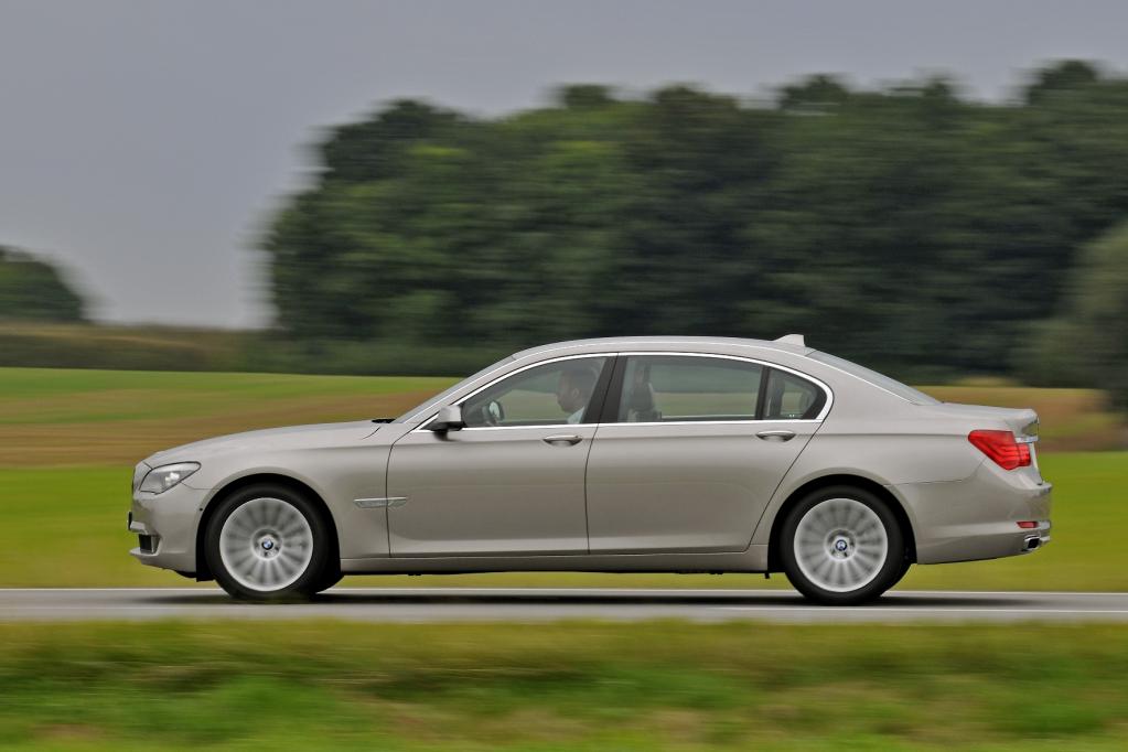7er Reihe: Allradantrieb für die BMW 7er-Reihe 