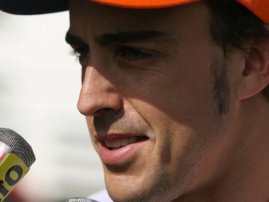 Alonso rechnet mit Ferrari: Werden wieder gewinnen