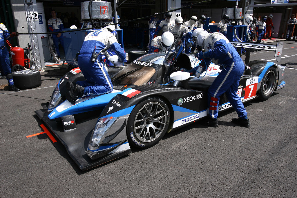 Automarken A - Z: Peugeot peilt mit verbessertem 908 den Le-Mans-Sieg an