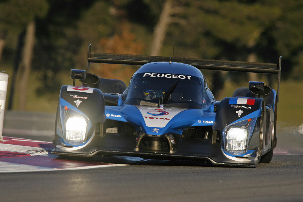 Automarken A - Z: Peugeot peilt mit verbessertem 908 den Le-Mans-Sieg an