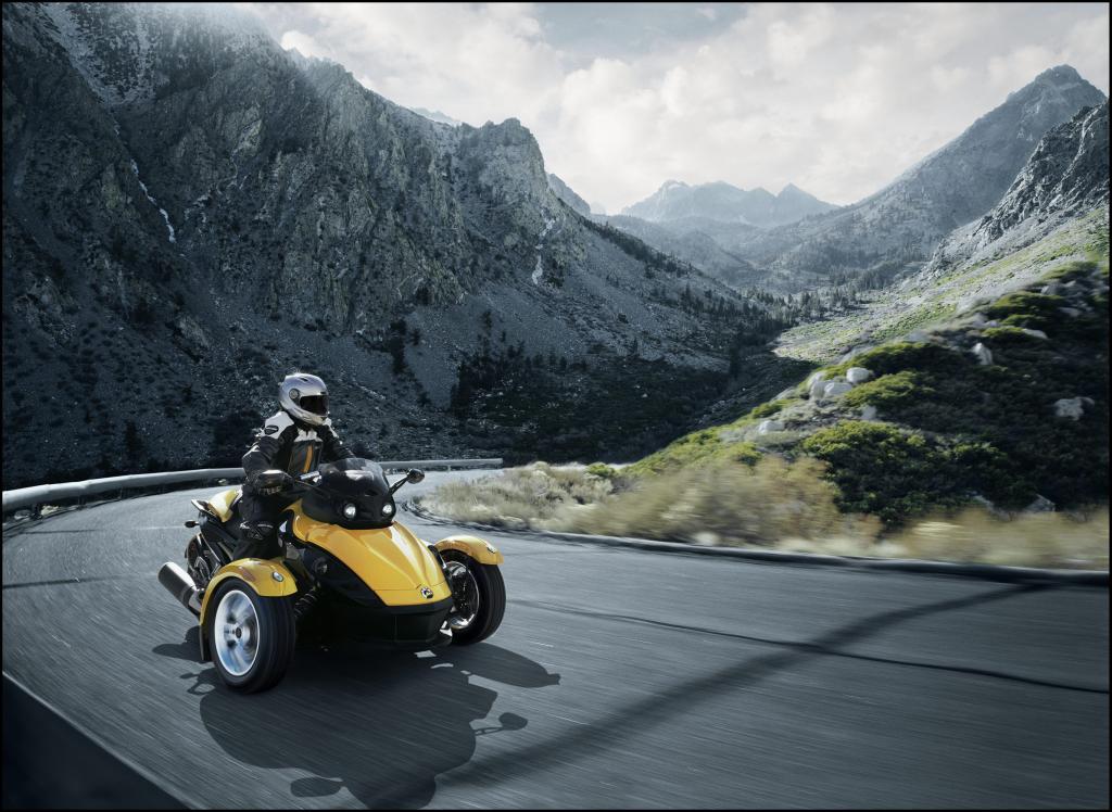 Can-Am Spyder Roadster: Dreirädriges Spaßmobil  - Bild(6)