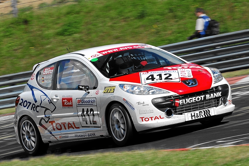 Halbzeit in der Peugeot Total Langstreckentrophy