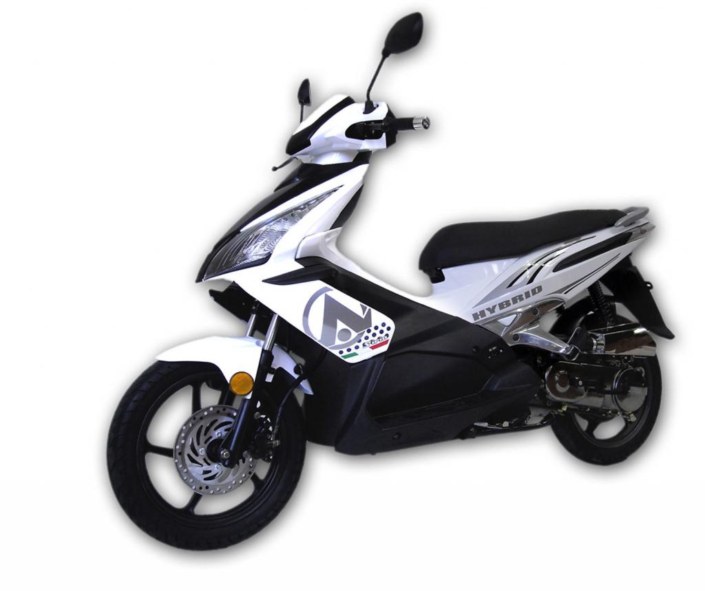 Italienischer Hybrid-Roller für 3 000 Euro 