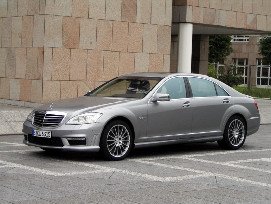 Mercedes S-Klasse AMG wahlweise mit 525 oder 612 PS: Leistung satt und Luxus pur