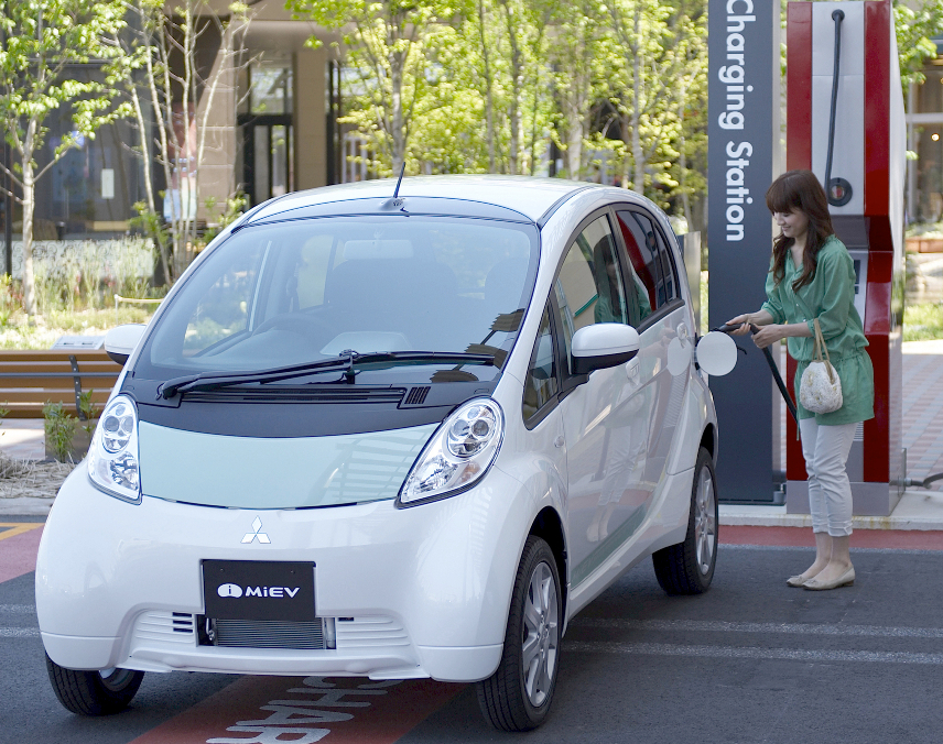 Mitsubishi startet Serienproduktion des i-MiEV
