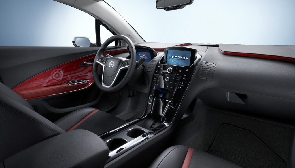 Modellstudien: Opel zeigt seriennahe Ampera-Version in Bochum