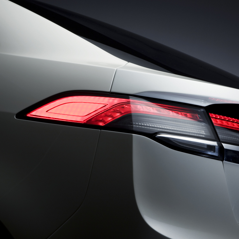 Modellstudien: Opel zeigt seriennahe Ampera-Version in Bochum