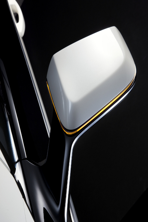 Modellstudien: Opel zeigt seriennahe Ampera-Version in Bochum