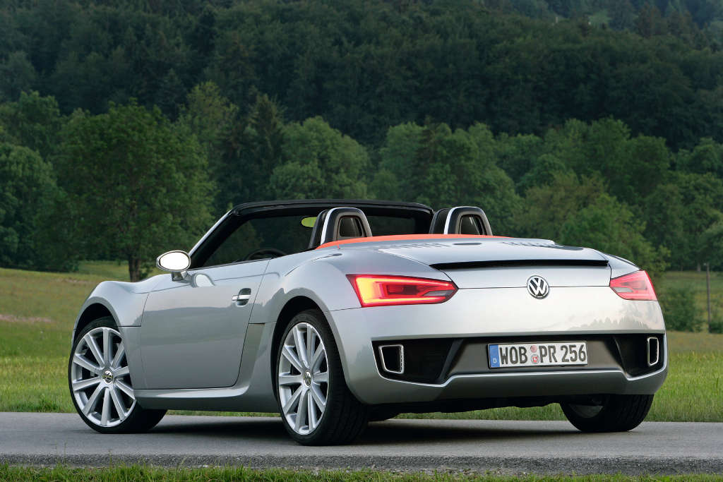 Modellstudien: Volkswagen stellt Roadster Concept Blue-Sport vor