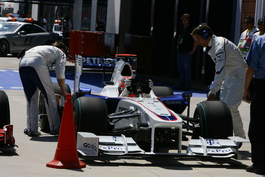 Motorsport: Türkei GP: Button siegt am Bosporus