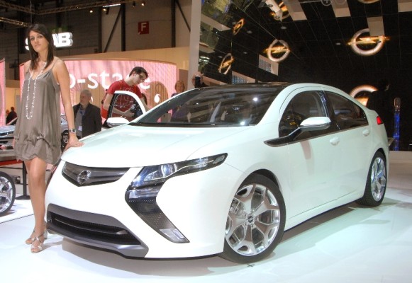 Opel Ampera gewinnt britischen Innovationspreis