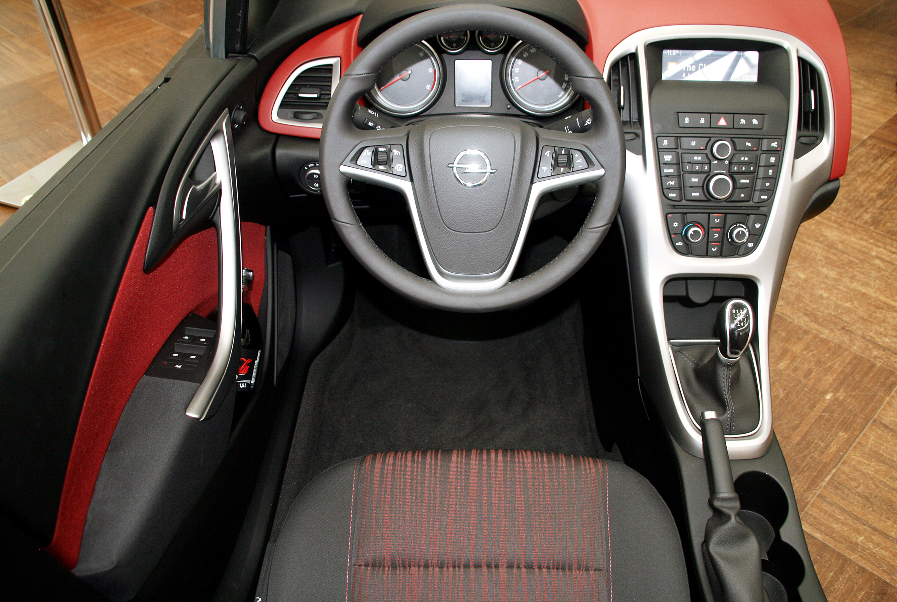 Opel - Astra - Bild(7)