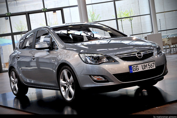 Opel gewährt Blick auf den neuen Astra