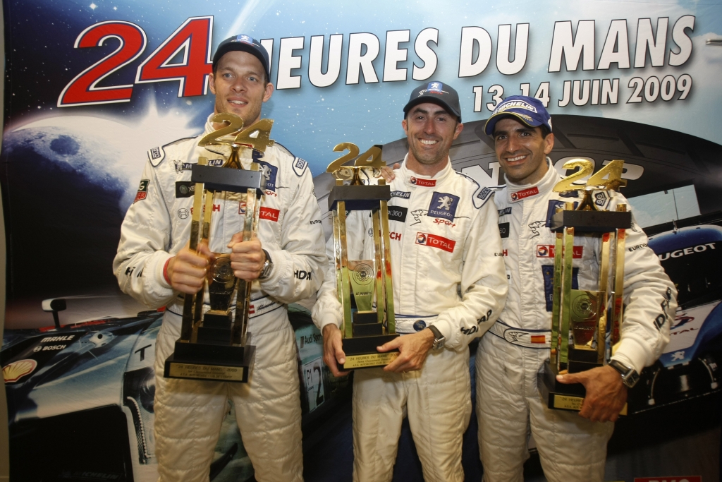 Peugeot: Peugeot mit Doppelsieg in Le Mans