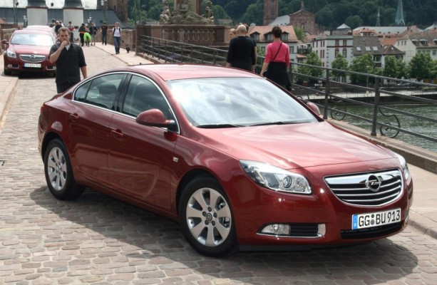 Presse-Präsentation Opel Insignia Ecoflex: Schneller sparen