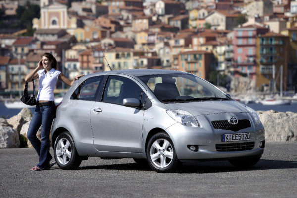 Report der EU-Kommission: Autos werden billiger