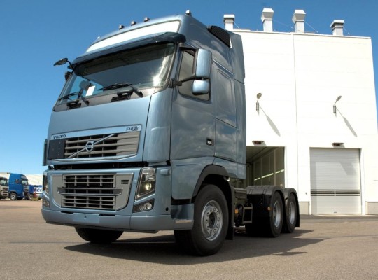 Volvo liefert stärksten Serien-Lkw der Welt aus