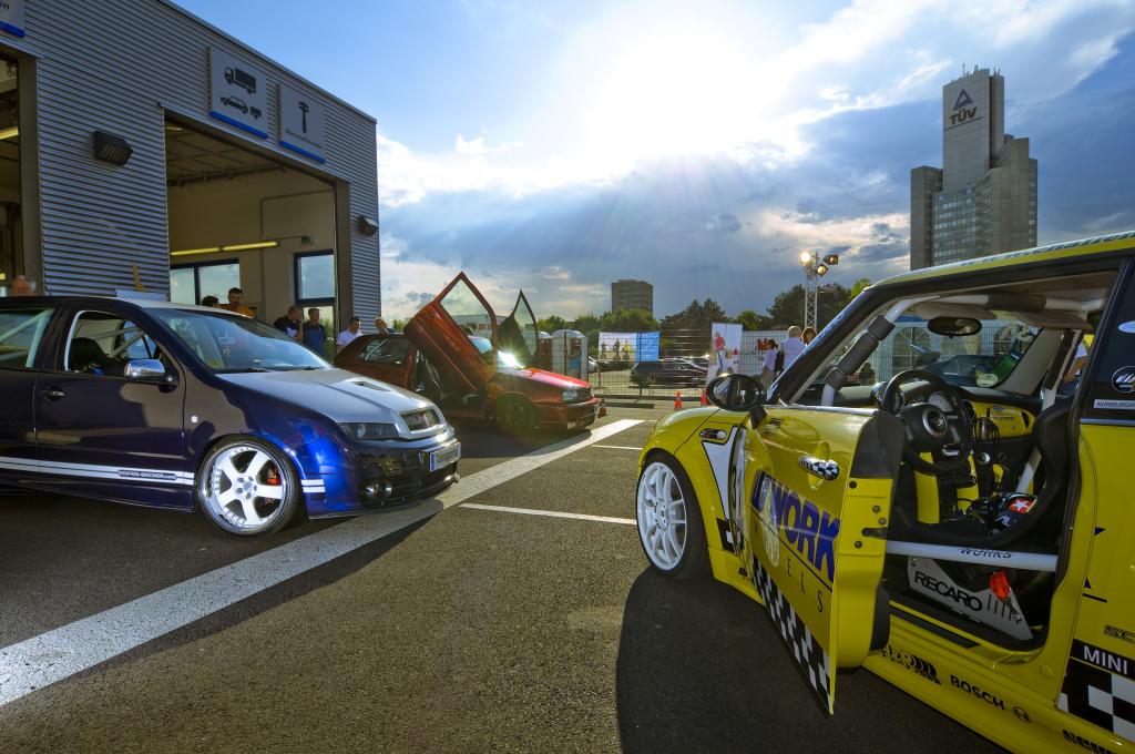 1. Technik-Nacht von TÜV Rheinland stand im Zeichen des Tunings