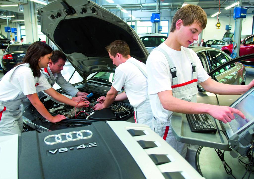 Audi informiert über Chancen für Berufseinsteiger