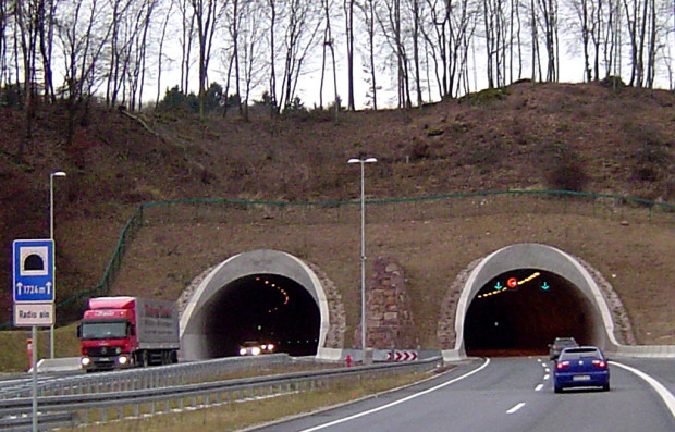 Ausweichrouten ersparen Tunnelgebühren
