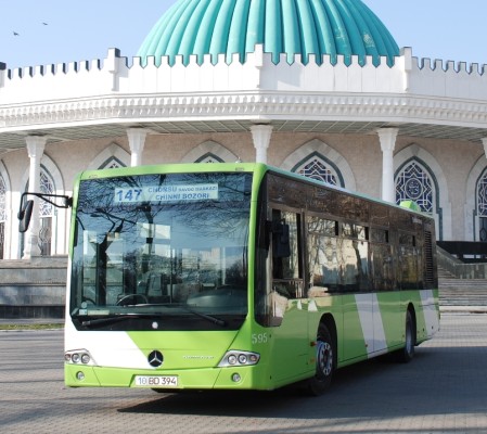 Daimler liefert weitere 200 Busse nach Usbekistan