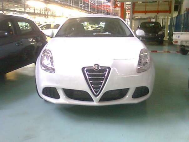 Erste Bilder des Alfa Romeo 149