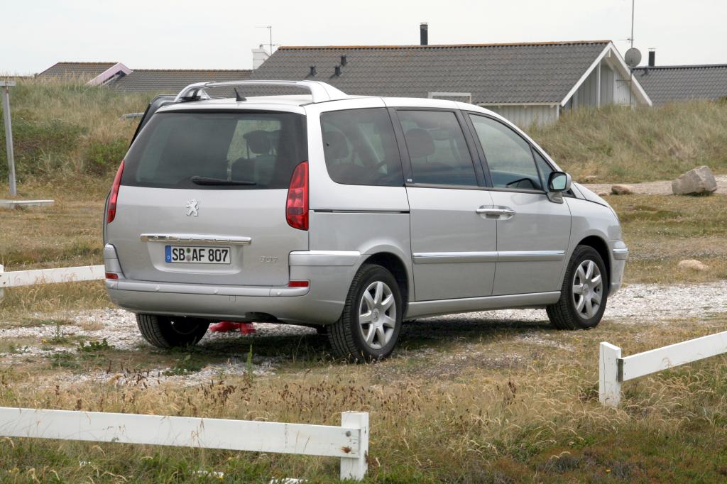 Fahrbericht Peugeot 807 2.2 HDI Platinum: Opa, gib Gas!