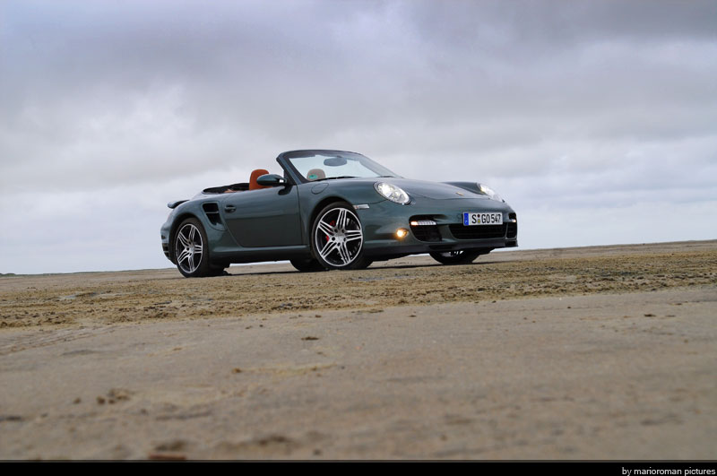 Fahrbericht Porsche 997 Turbo Cabriolet – Volle Schubkraft im Designeranzug - Bild