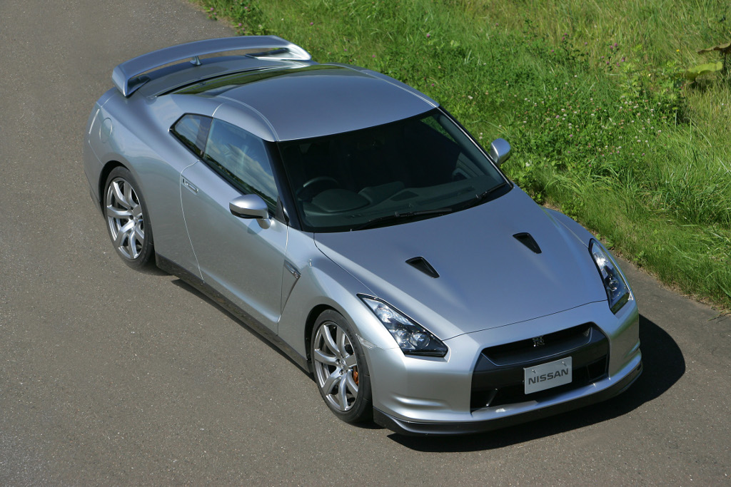 GT: Nissan GT-R - Rekordjagd auf Japanisch 